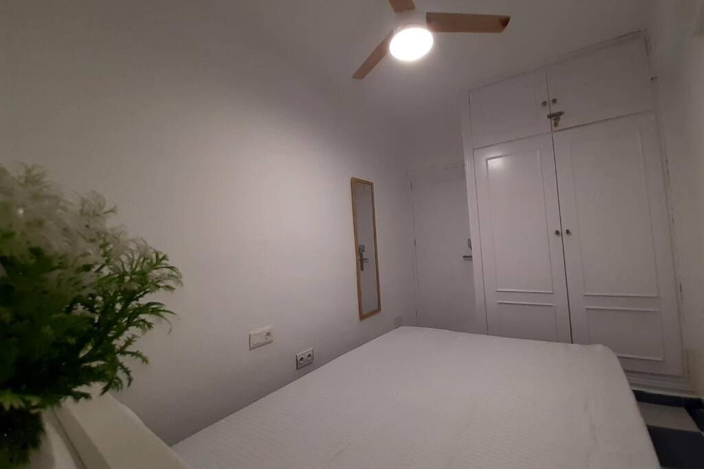 Appartement Junto A La Catedral 2 *